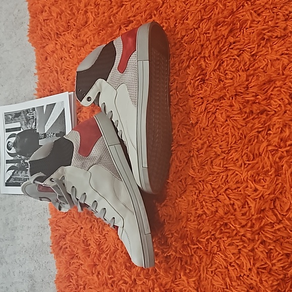 Ferragamo men sneakers! Gray/burgundy 11D - Picture 3 of 6